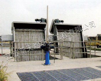 LGS型鏈板回轉(zhuǎn)式格柵除污機